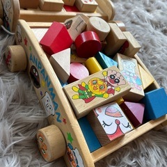 決まりました）アンパン　積み木　ブロック 