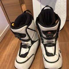 【取引中】【中古】スノーボード（板・ブーツセット）の画像