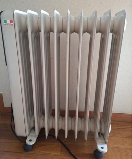 デロンギ　オイルヒーター