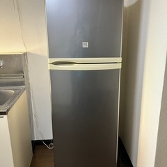 2ドア冷蔵庫②