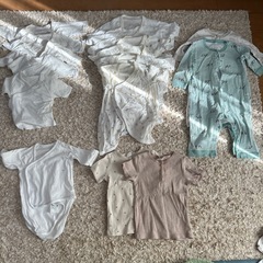 新生児〜一歳くらいまで服まとめ売り！の画像