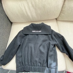 子供服　110    コムサデモード　黒のコートの画像