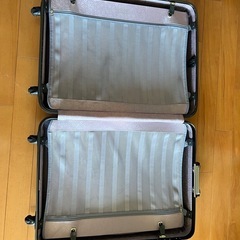 サムソナイト　スーツケースの画像