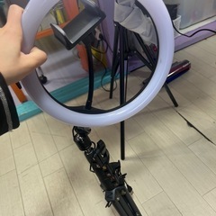 あげます！三脚　ライト　リングライト　証明の画像