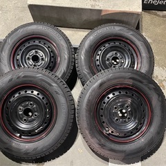 ほぼ新品145/80R13スタッドレスタイヤ4本セット 軽自動車に！