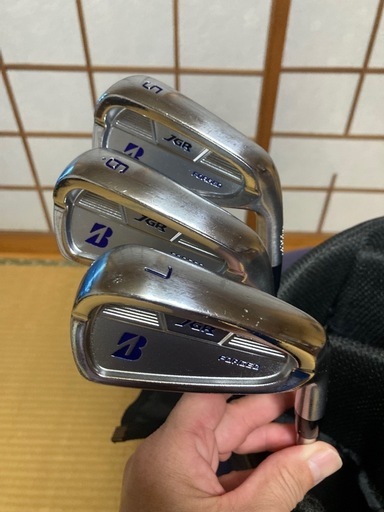値引可！ブリヂストンアイアン+ルコックキャディバックセット