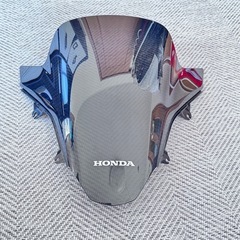 HONDA PCX 純正ボディマウントシールドの画像