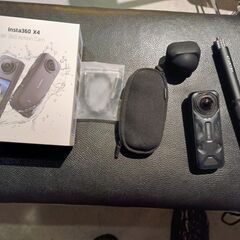 Insta360 X4 + レンズキャップ + 自撮り棒
