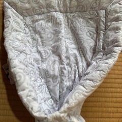 ergobaby 新生児 抱っこ ベビー抱っこひも 1部 中古 数回のみ使用 自宅保管 の画像