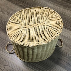籐のかご　カゴ　籠深さ約27cm とって付きの画像