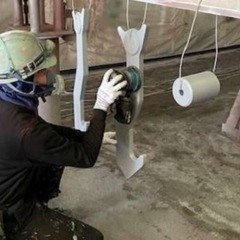 ▼正社員：塗装現場作業員【未経験OK】▼100年以上、地域のお客様に支えられてきた信頼と実績！社会インフラに直結！人々の生活を支える◎最初から最後まで見届ける！大きな達成感◎ の画像