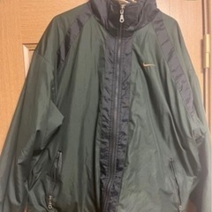 ナイキ美品NIKE アウター