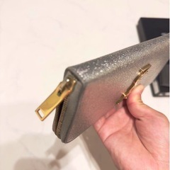 (美品)サンローランメタリックグリッター長財布の画像