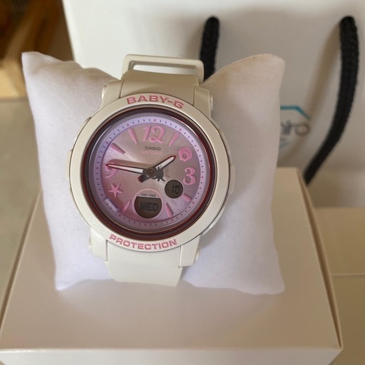 Gショック未使用新品