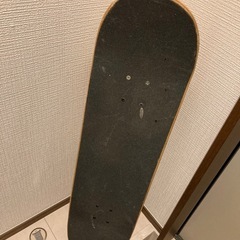 スケボ THREE WEATHERの画像