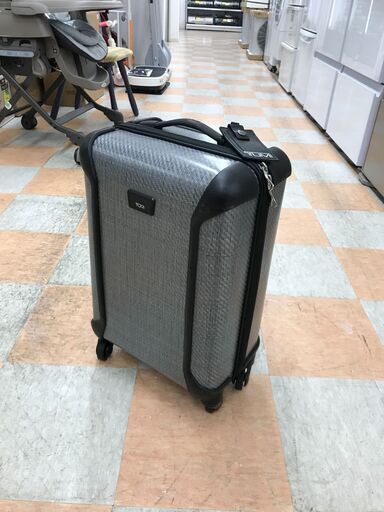 ★ジモティ割あり★キャリーケース TUMI 28120TG シルバー Sサイズ ※クリーニング済み