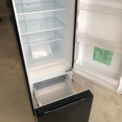 NO 765  🌈福岡市内配送設置無料✨🌈　冷蔵庫 中古 REFAGE YRZ-F15LK 2023年製 2ドア 156L ブラック ファン式 右開き 一人暮らしの画像