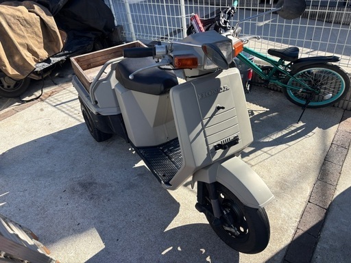 ジャイロup 不動、部品取り 、引き取り限定