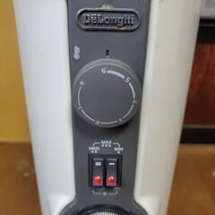 デロンギ オイルヒーター/型番HJ0812 /動作品の画像