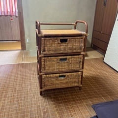 洋服収納の画像