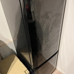 三菱電機　冷蔵庫(MR-P17D-B)