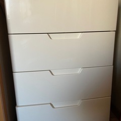 収納引き出し4段