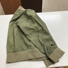 ☆値下げ☆N2501-068 branshes ブルゾン カーキ サイズ:130 毛玉有りの画像
