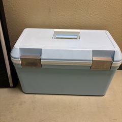 クーラボックスの画像