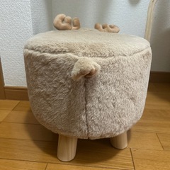 トナカイ　椅子の画像