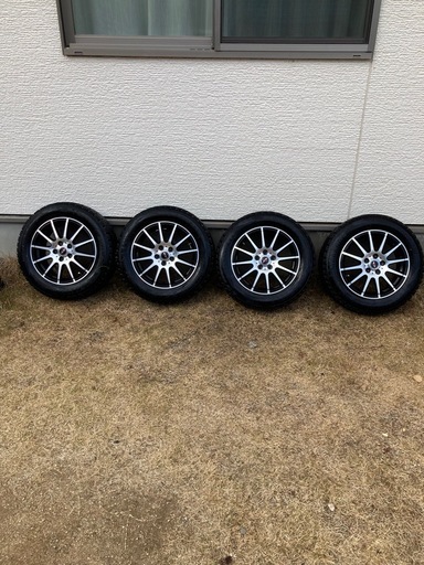 スタッドレスタイヤホイール付き