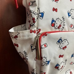キティちゃんのリュックの画像