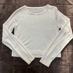 【レストローズ】ショート丈薄手ニット