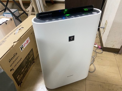 良品 ●SHARP/シャープ プラズマクラスター 加湿空気清浄機 KC-G50-W●2018年製 家電