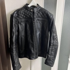 ブラックレザージャケット/本革ジャンパーの画像