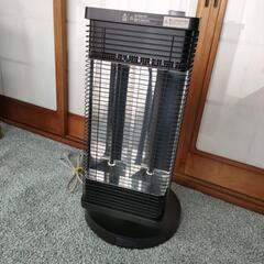 遠赤外線ストーブ　ダイキン　セラムヒート