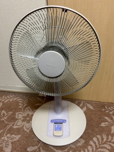 トヨトミ　扇風機　高さ調整・首振り　リモコン　タイマー付