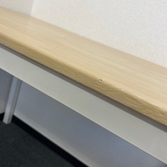 ナチュラルテーブルの画像