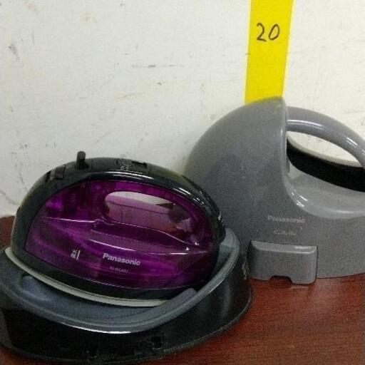 0108-412 スチームアイロンNI-WL402
