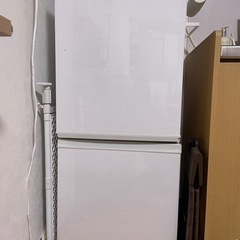 シャープ 冷蔵庫　137L