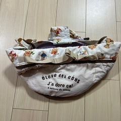 テーブルチェア ネイビー　/テーブルに取り付け可能/食事用ベビーチェア/いすの画像