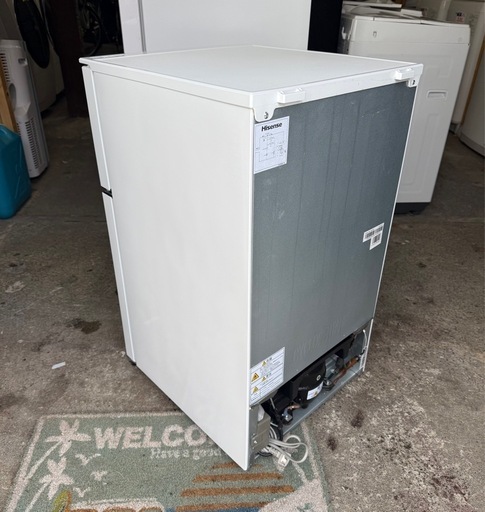 札幌市内配送可 美品 21年製 Hisense ハイセンス 93L 2ドア冷蔵庫 HR-B95A 右開き