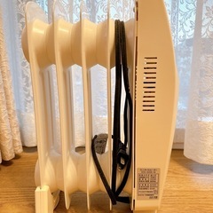 アイリスオーヤマ　ミニオイルヒーターの画像