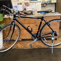 アルミフレーム】7段変速 700×28cクロスバイク マットブラック