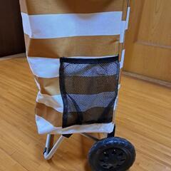 買い物　ショッピングカートの画像