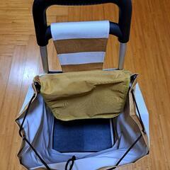 買い物　ショッピングカートの画像