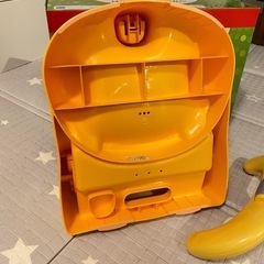 アップリカ　ベビーバスチェアの画像