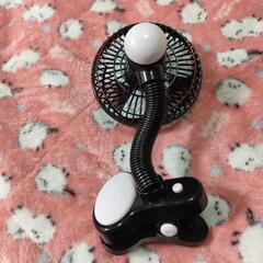 ベビーカーに付ける扇風機の画像