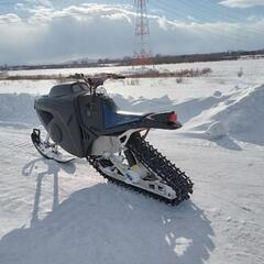 スノーバイク　スノーホーク　スノーモービルの画像