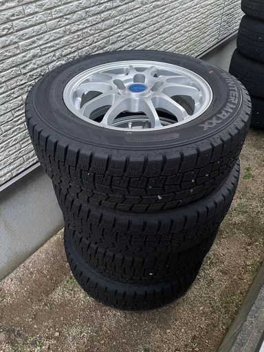 スタッドレス　4本セット195/65R15 22年製