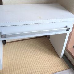 ジモティー価格！ミニテレビ台 引き出し付き（ 小物入れ 収納棚)...